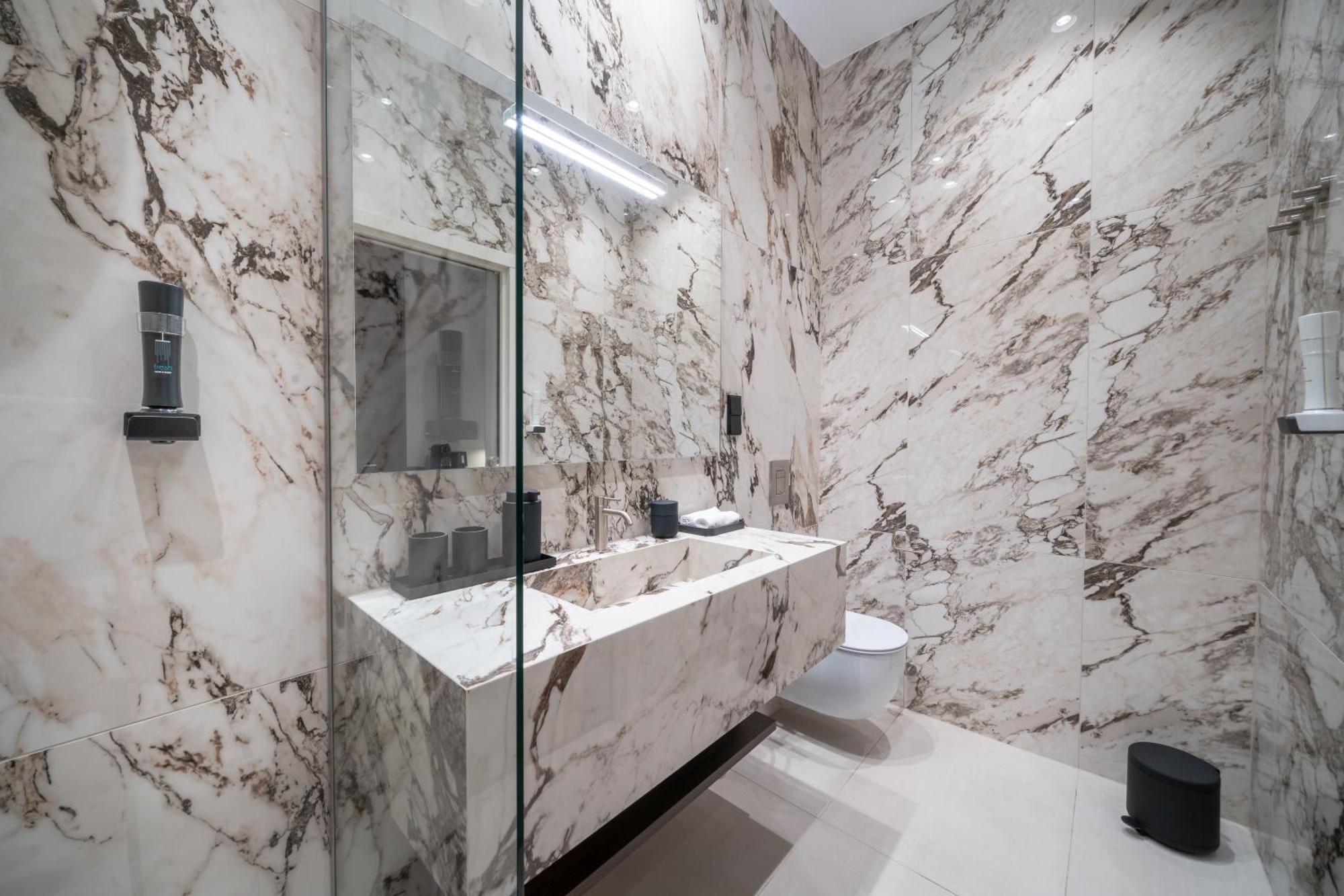 Damas Suites ブダペスト エクステリア 写真